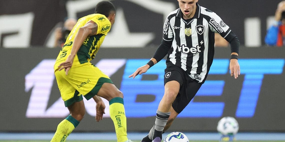 Foto: Vitor Silva/Botafogo - Nesta quarta-feira, Botafogo x Mirassol se enfrentam pelo Brasileirão.