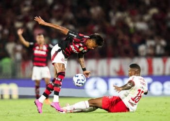 Fotos: Gilvan de Souza/Flamengo - Flamengo enfrenta o Braga.