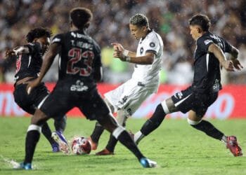Foto: Vítor Silva/Botafogo - Vasco x Botafogo se enfrentam pelo Brasileirão.